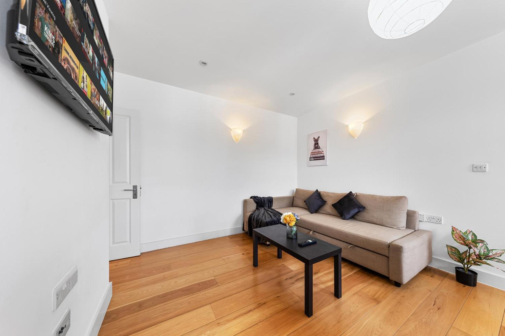 Апартаменты Modern Flat In Stockwell, 10 Mins From Oxford Circus Лондон Экстерьер фото