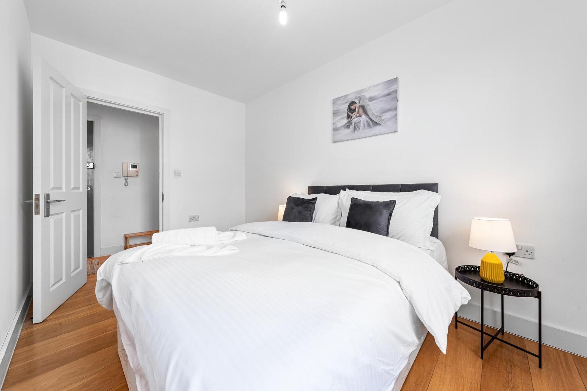 Апартаменты Modern Flat In Stockwell, 10 Mins From Oxford Circus Лондон Экстерьер фото